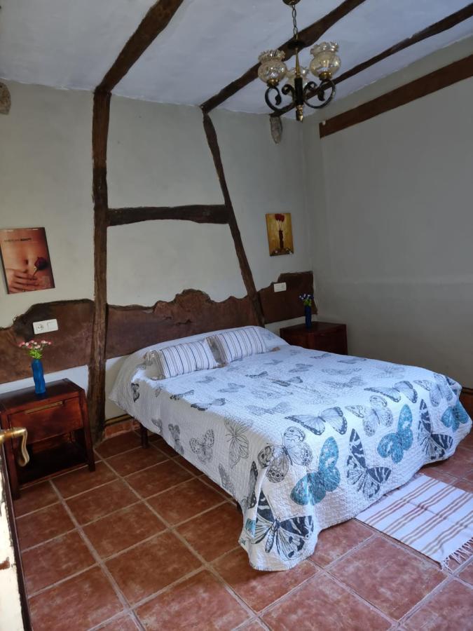 Corias Casona Junto Al Narcea Villa Exterior foto